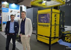 Nick Groenewegen and Sander Zuidgeest combined their booth with Reisopack. The newest models of binding machines were showed.